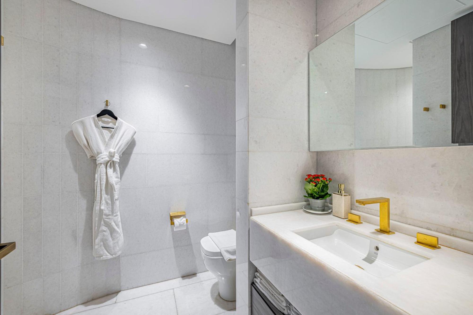 Five Palm Jumeirah 2br Luxury Penthouse , Full Marina View With Private Pool Apartment *